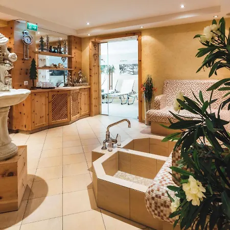 Ladis-5 By Interhome * Ladis