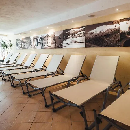 Ladis-5 By Interhome *