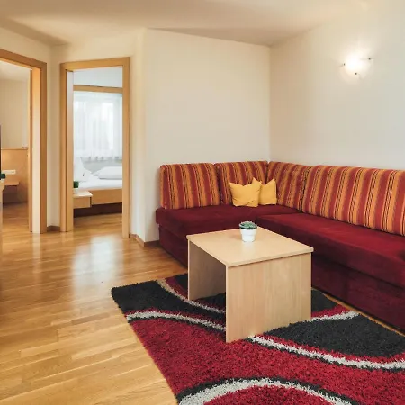 Ladis-5 By Interhome Ladis